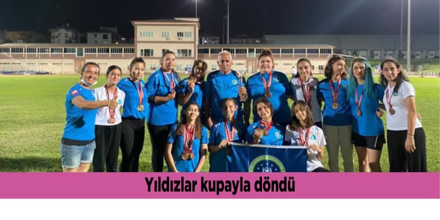 Yıldızlar kupayla döndü