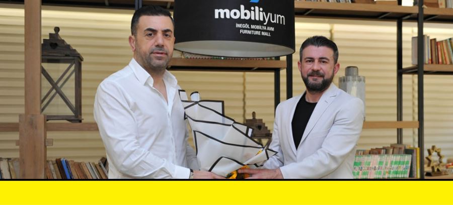 MOBİLİYUM İNEGÖLSPOR YÖNETİMİNİ AĞIRLADI